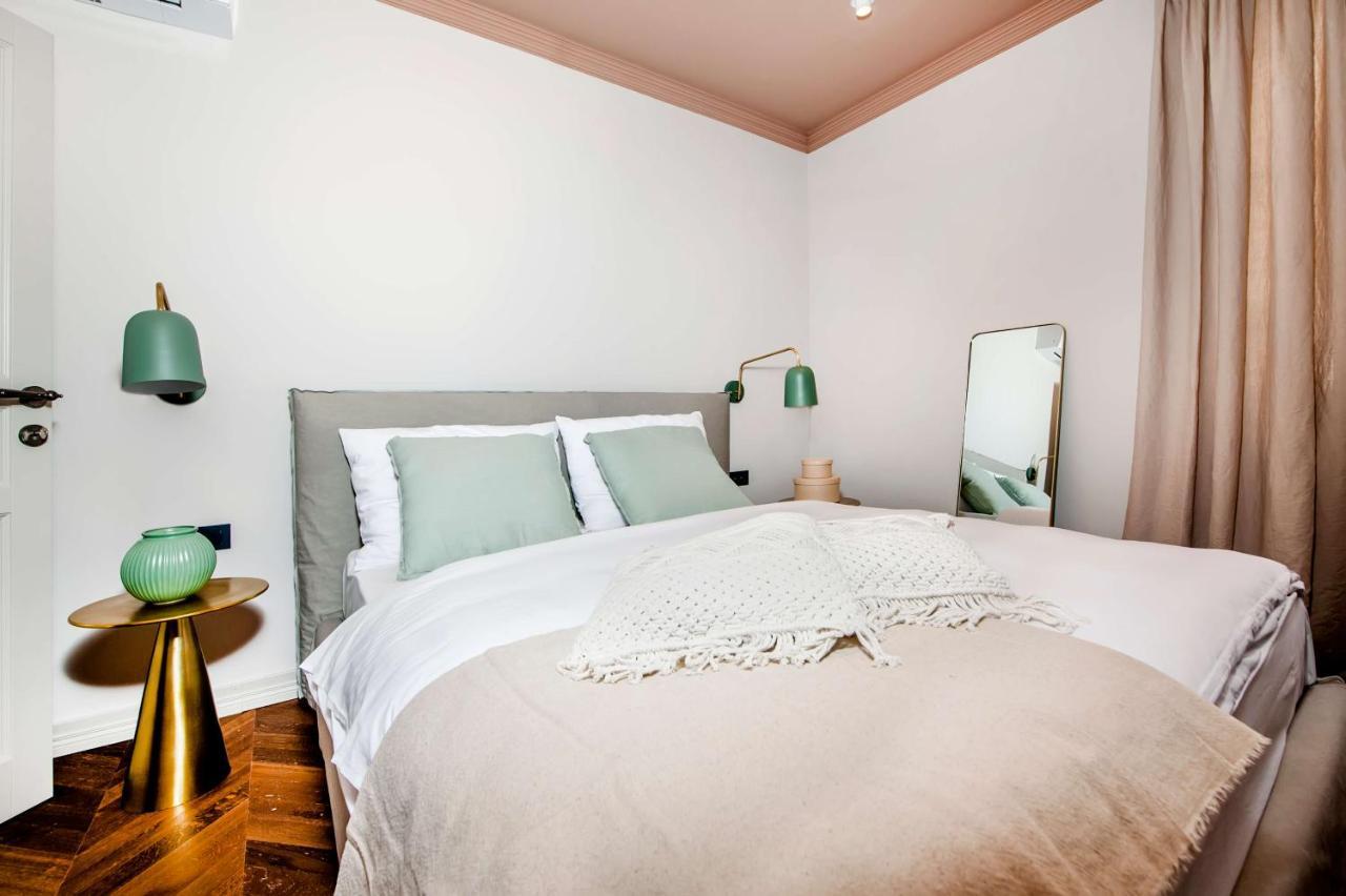 Campitelli Design Apartment ロヴィニ エクステリア 写真